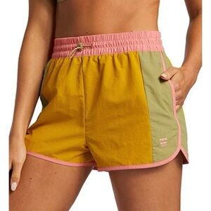 Billabong Windy Trails Yellow and Green Athletic Shorts A/Div